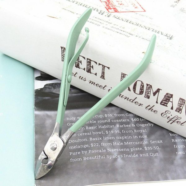 16-Piece Manicure & Pedicure Kit β Premium Nail Care Set